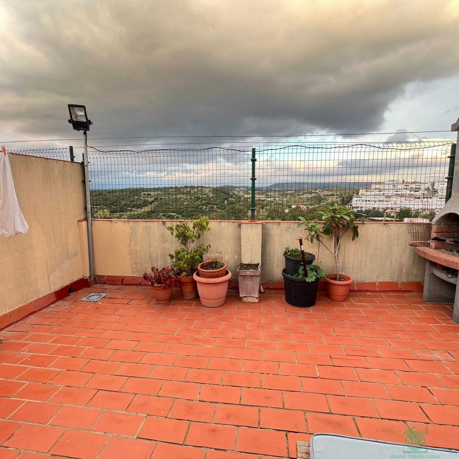 For sale of house in San Roque