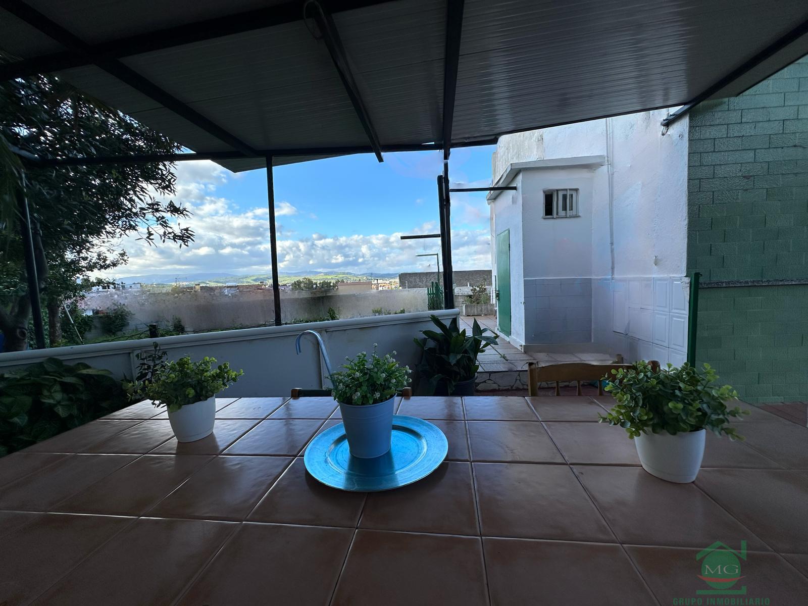 For sale of house in Algeciras
