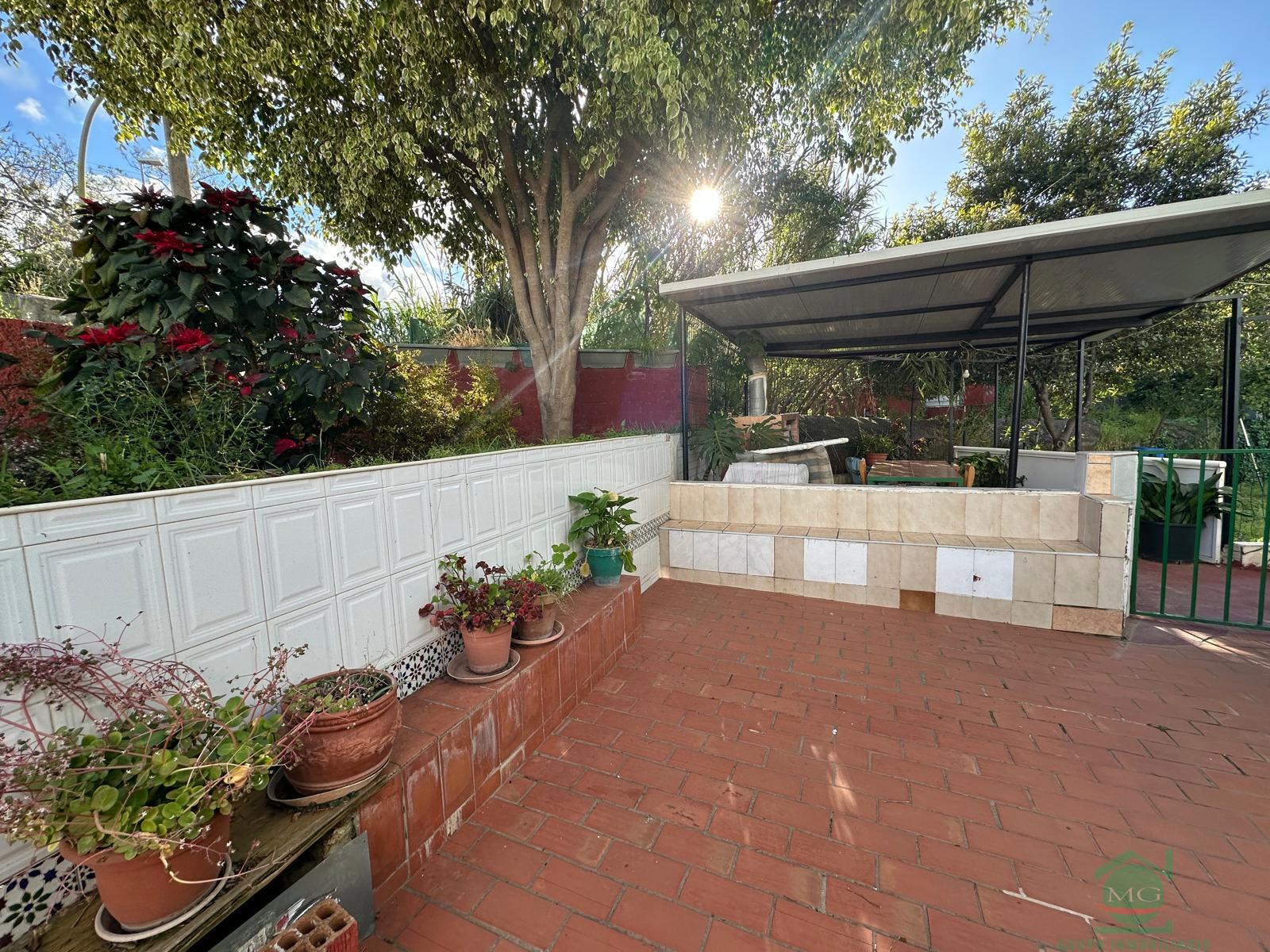 For sale of house in Algeciras