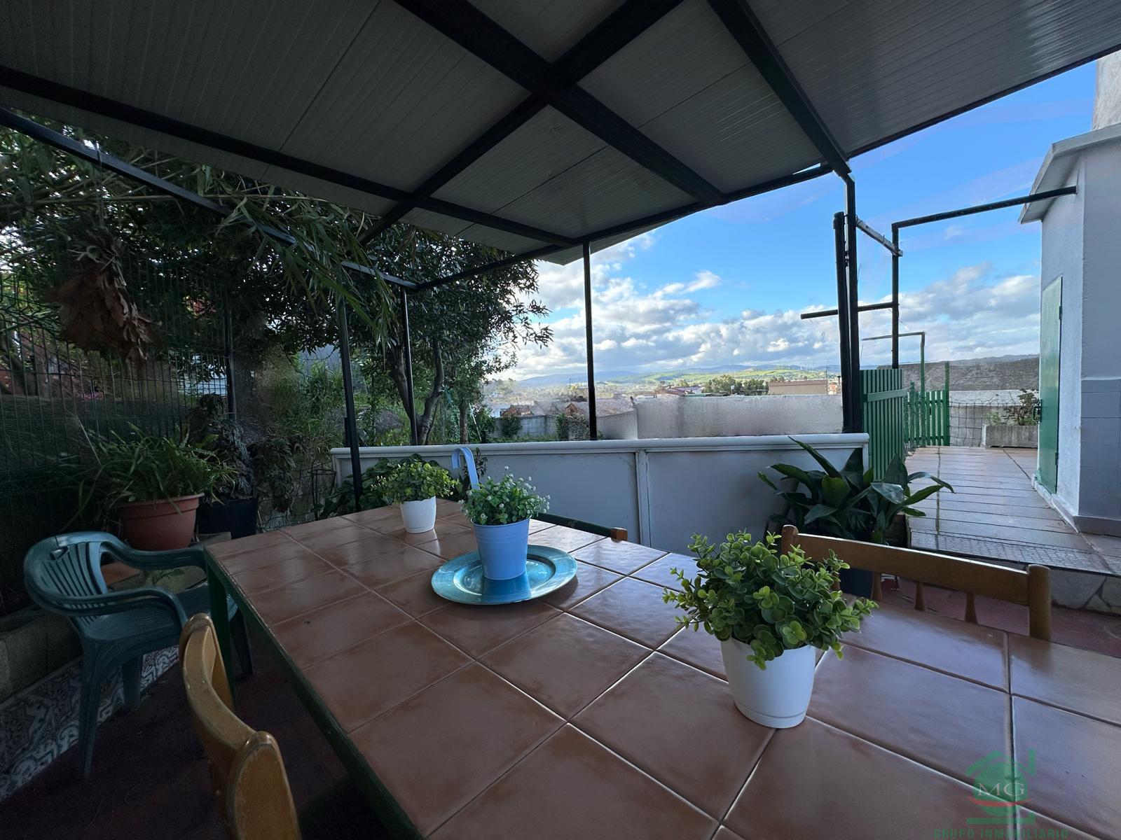 For sale of house in Algeciras
