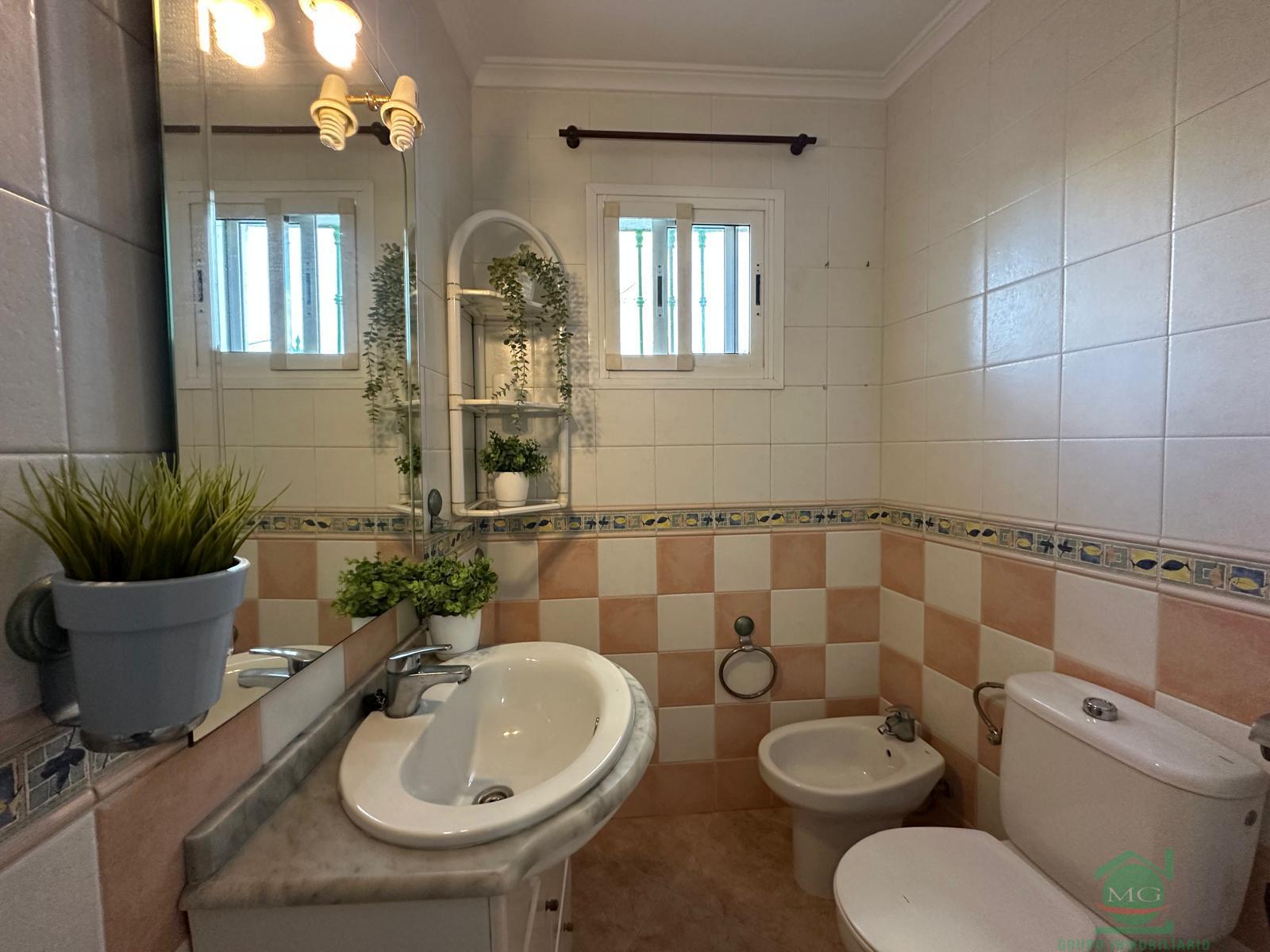 For sale of house in Algeciras