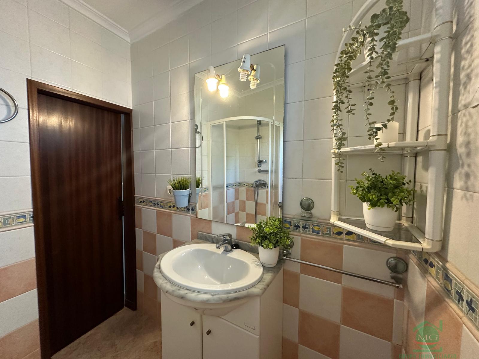 For sale of house in Algeciras