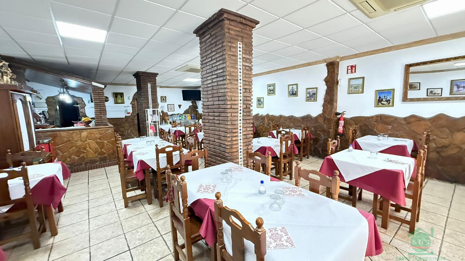 Venta de local comercial en La Linea de la Concepcion