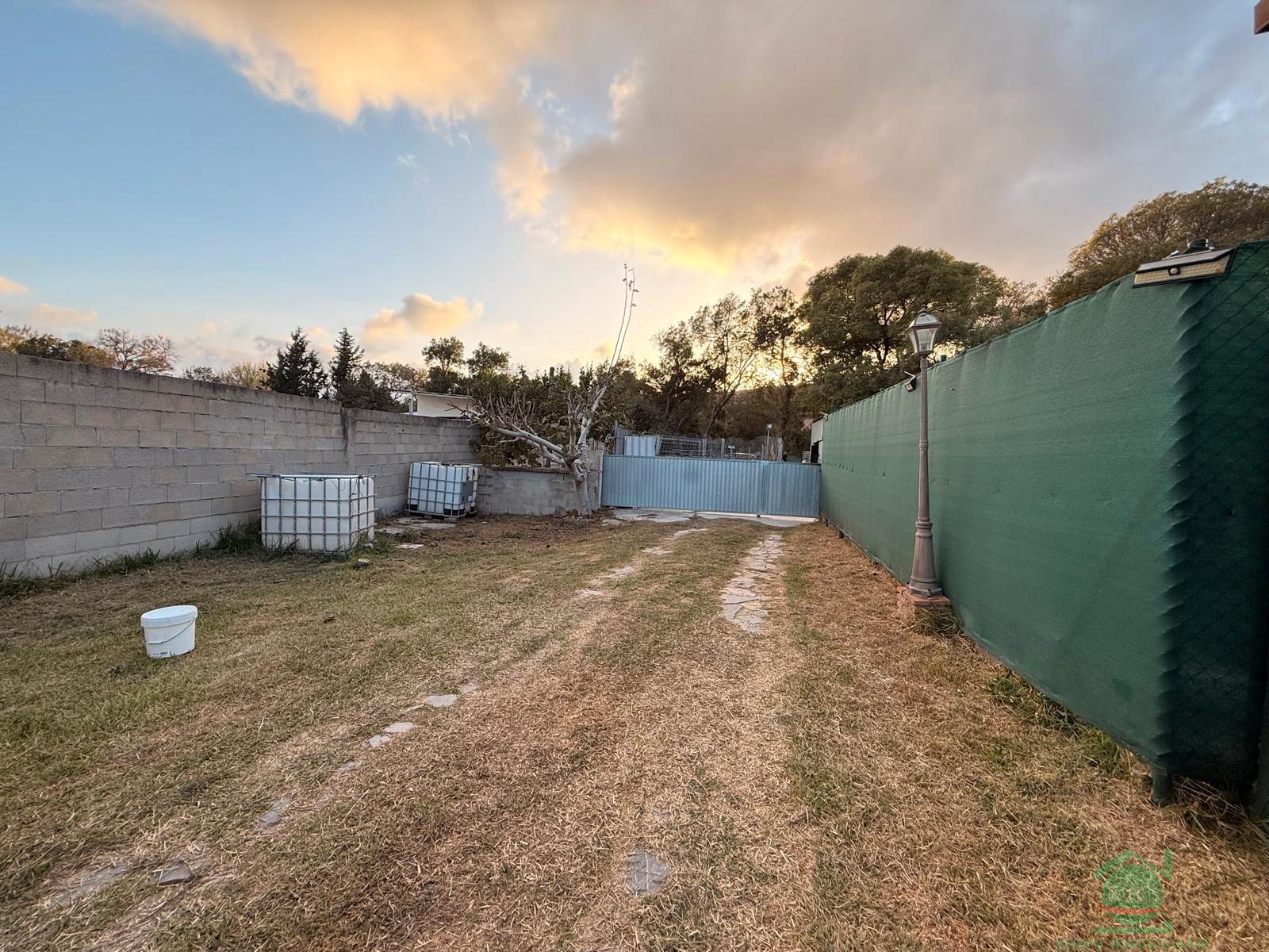 Venta de finca rústica en Los Barrios