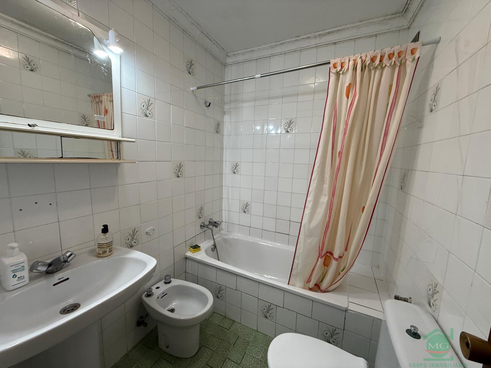 Venta de piso en San Roque