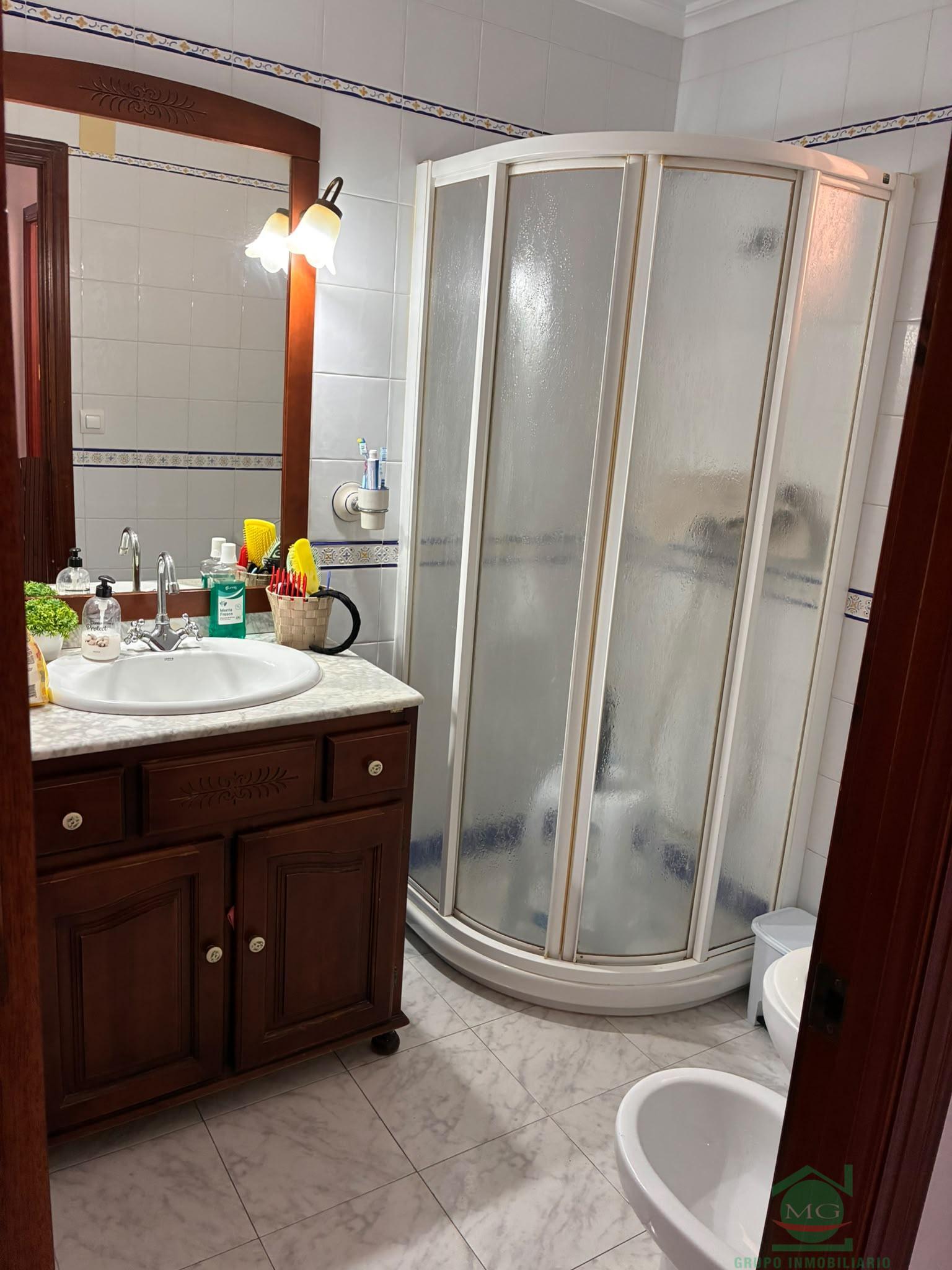 Venta de piso en Los Barrios