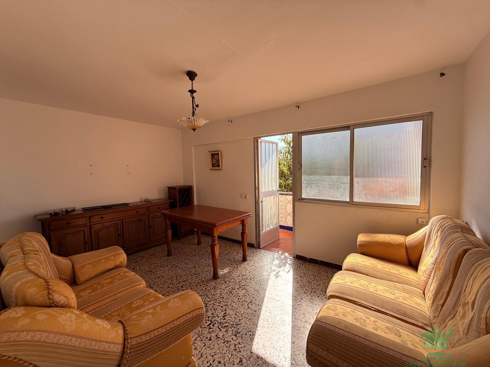 Venta de piso en Los Barrios