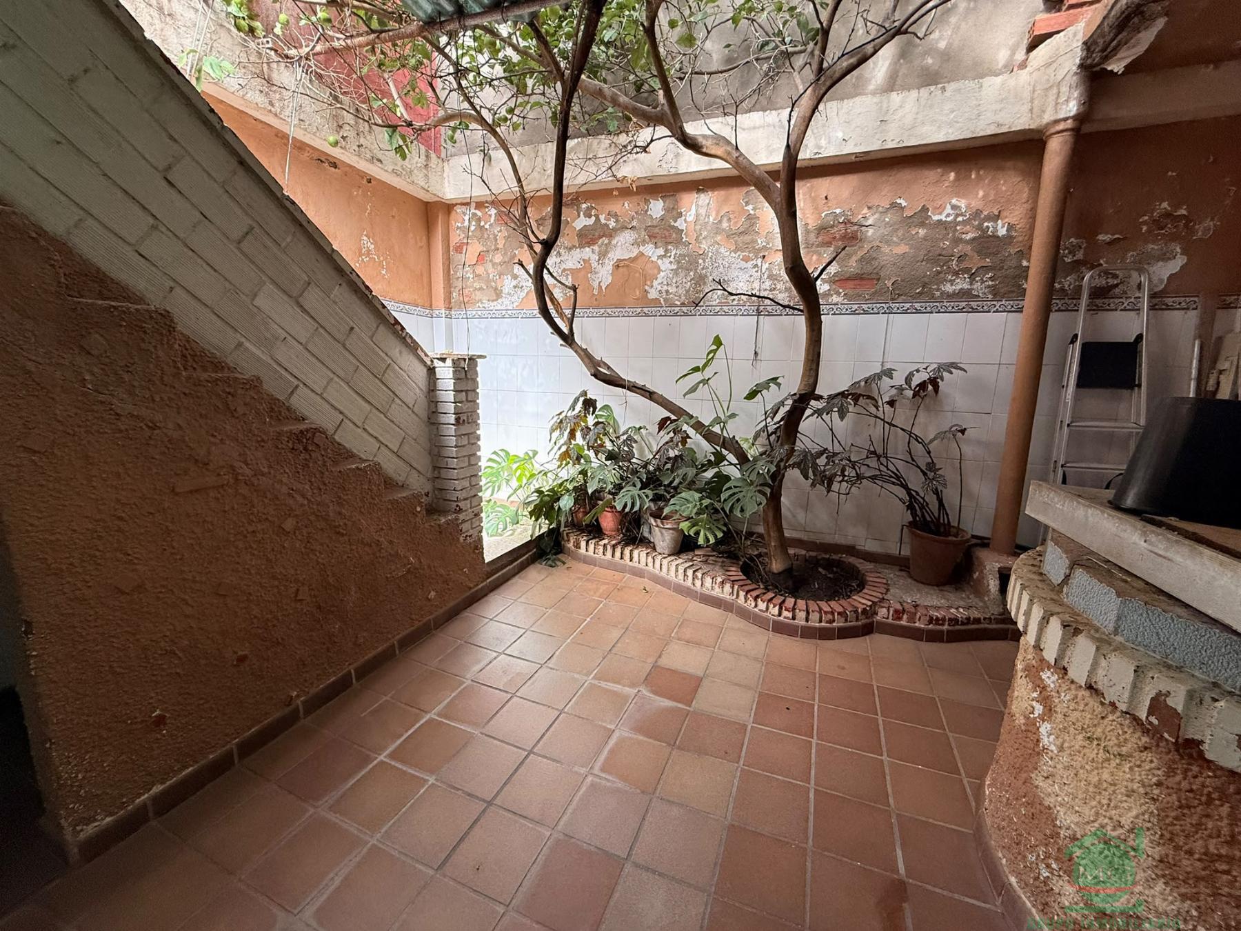 Venta de casa en Los Barrios
