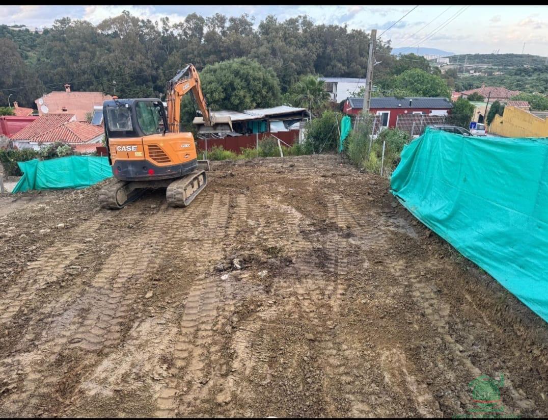 Venta de terreno en Algeciras