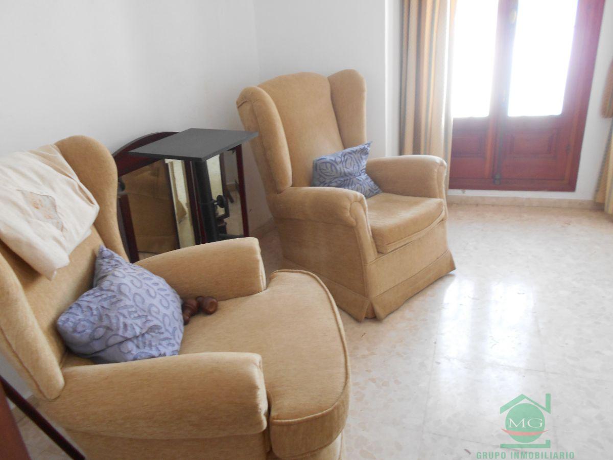 For sale of duplex in San Roque