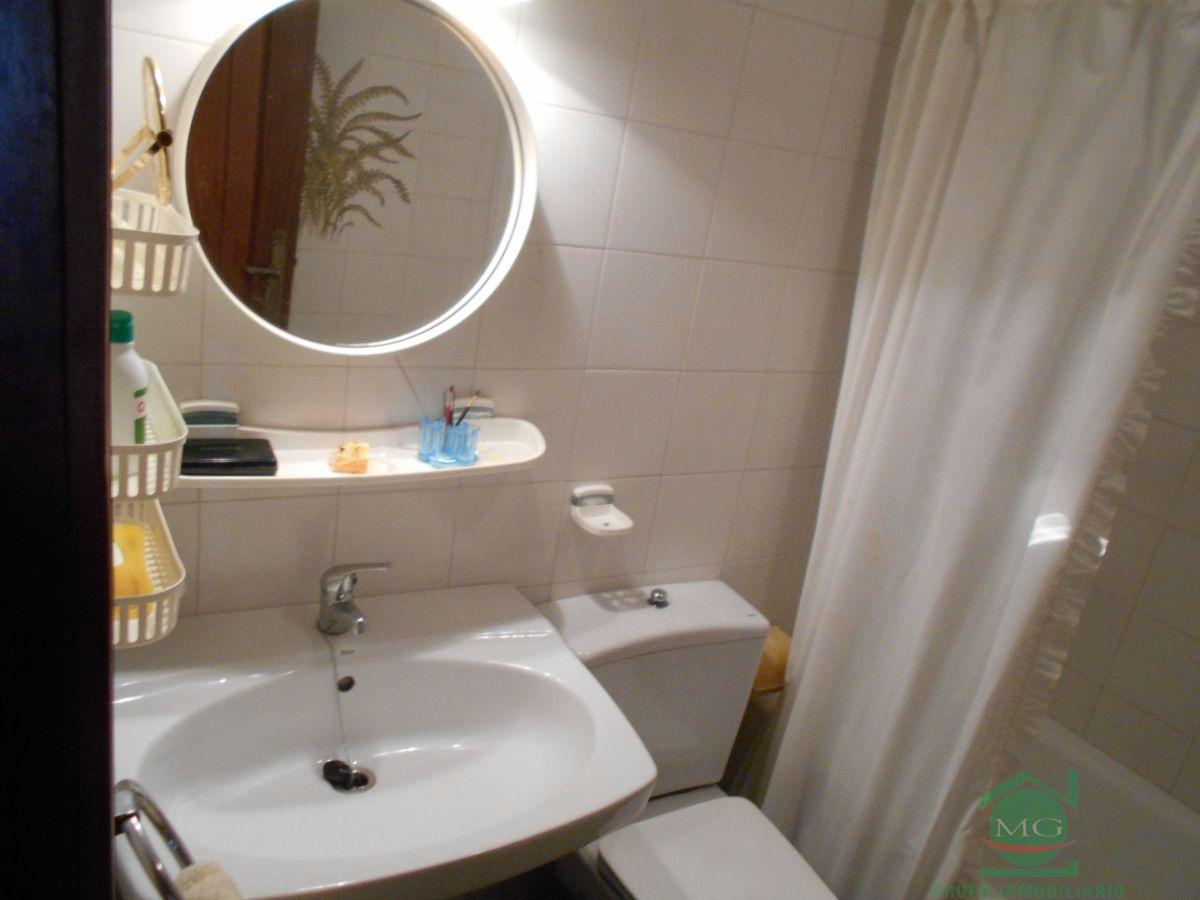 For sale of duplex in San Roque