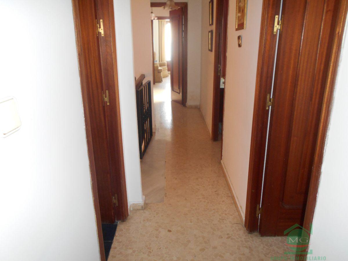 For sale of duplex in San Roque