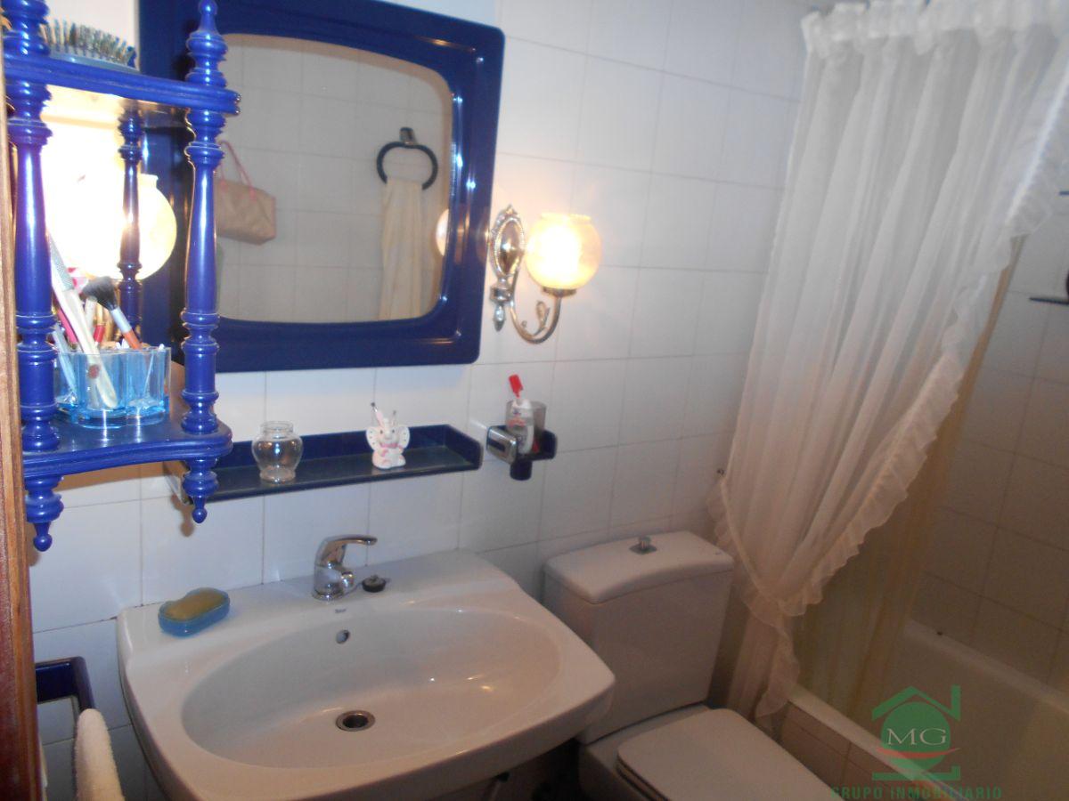 For sale of duplex in San Roque