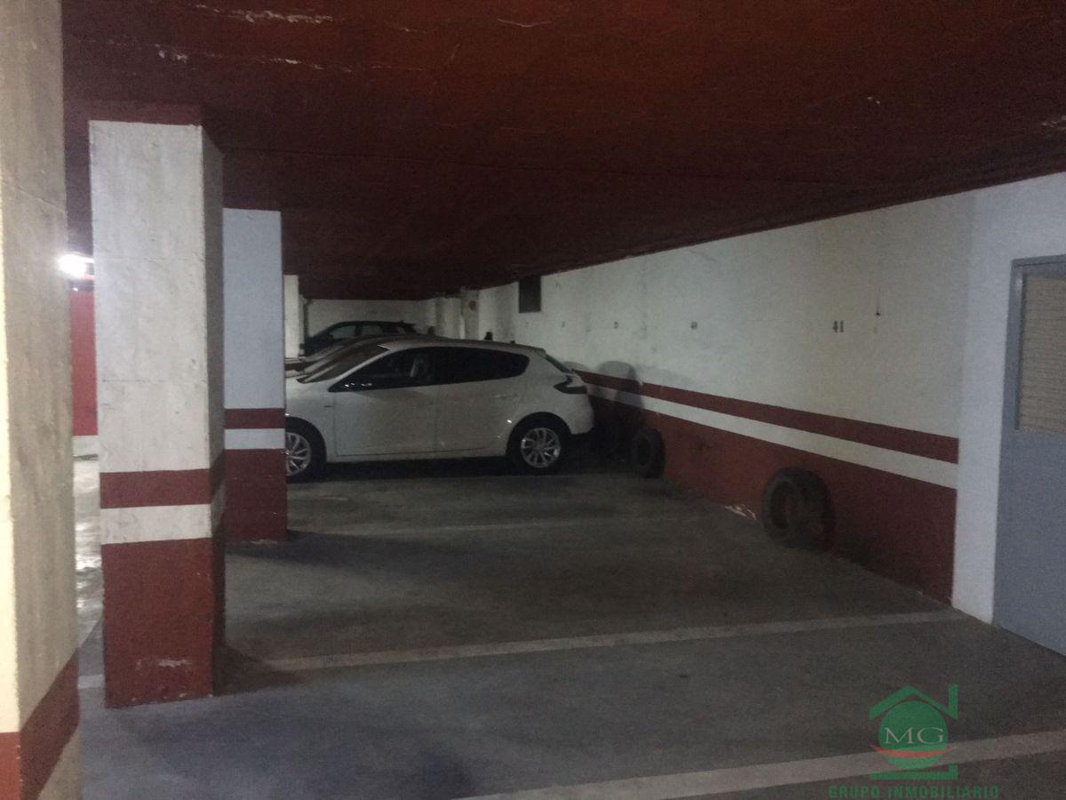 For sale of garage in San Roque