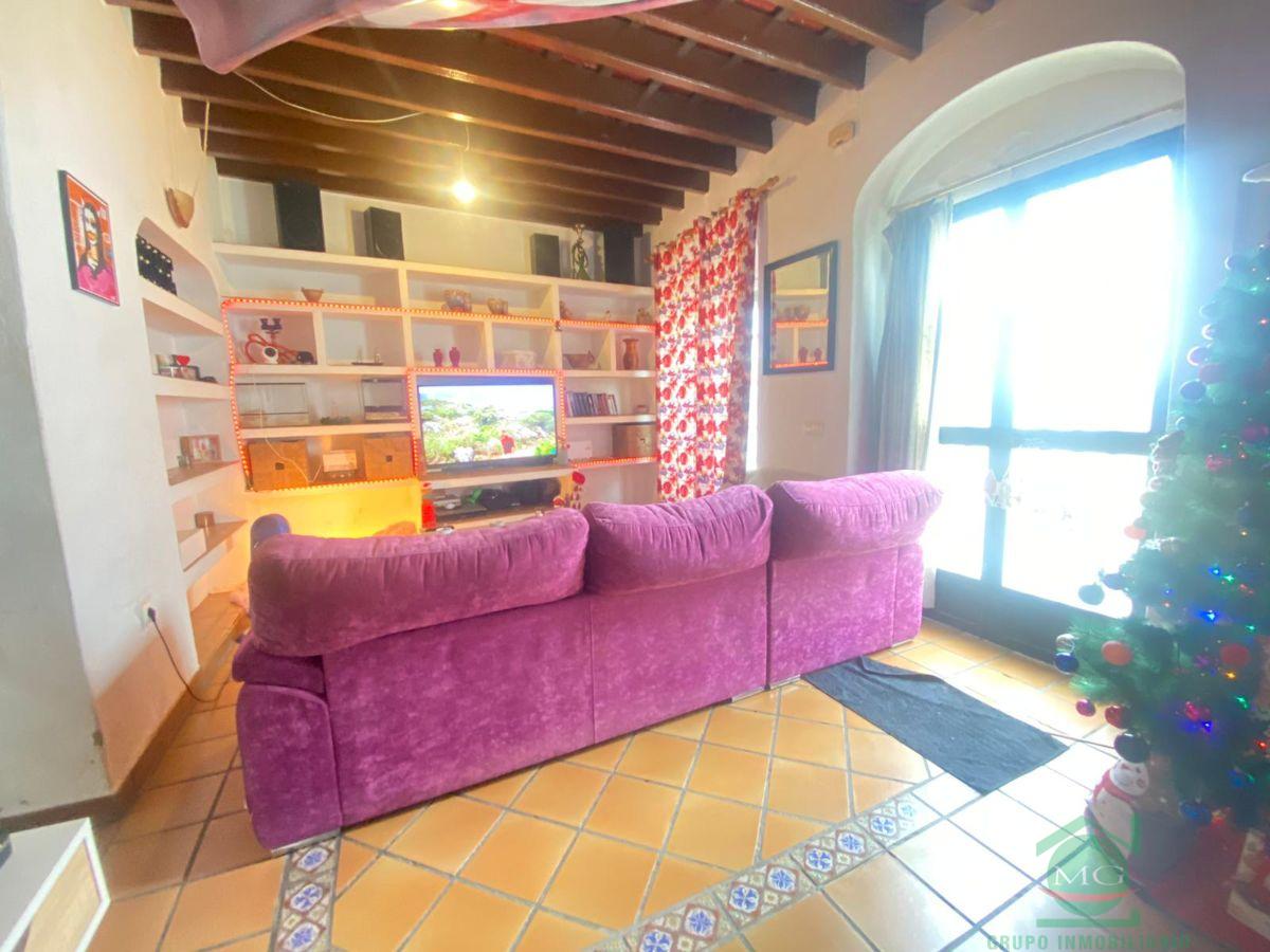 For sale of house in San Roque