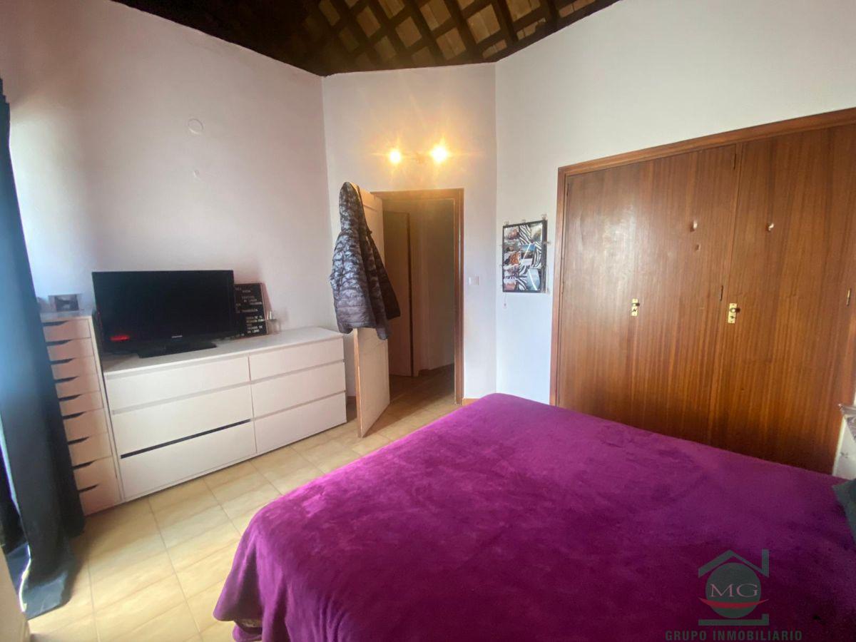 For sale of house in San Roque