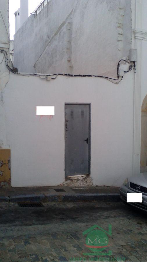 For sale of land in San Roque