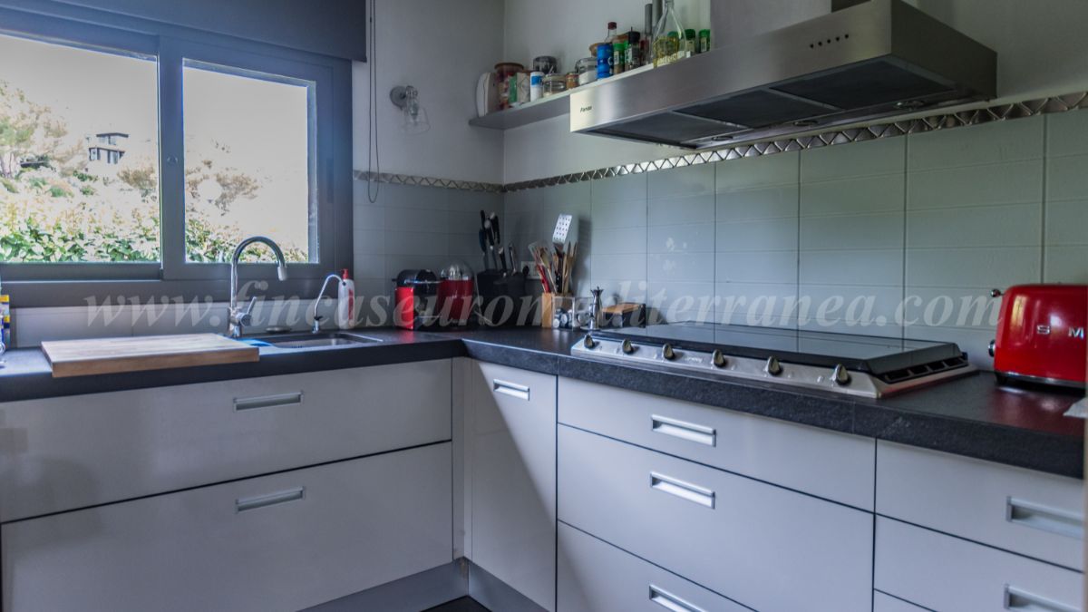 For sale of house in Cabrera de Mar