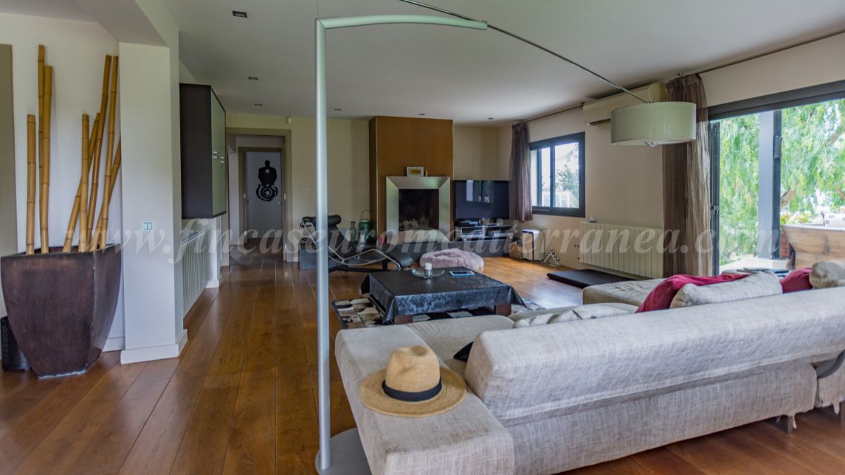 For sale of house in Cabrera de Mar