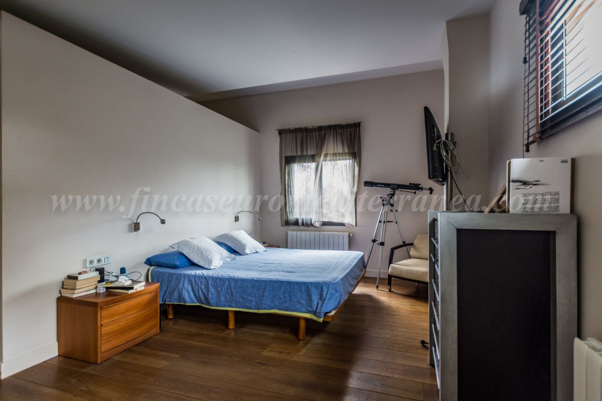 For sale of house in Cabrera de Mar