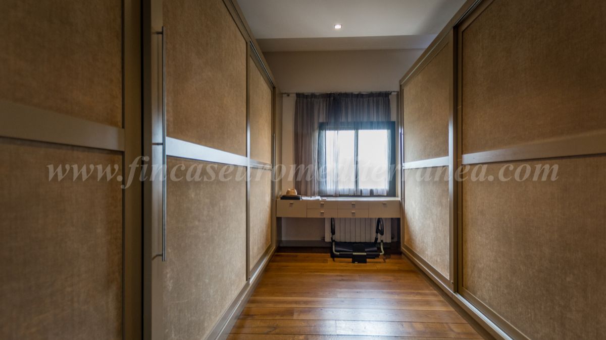 For sale of house in Cabrera de Mar