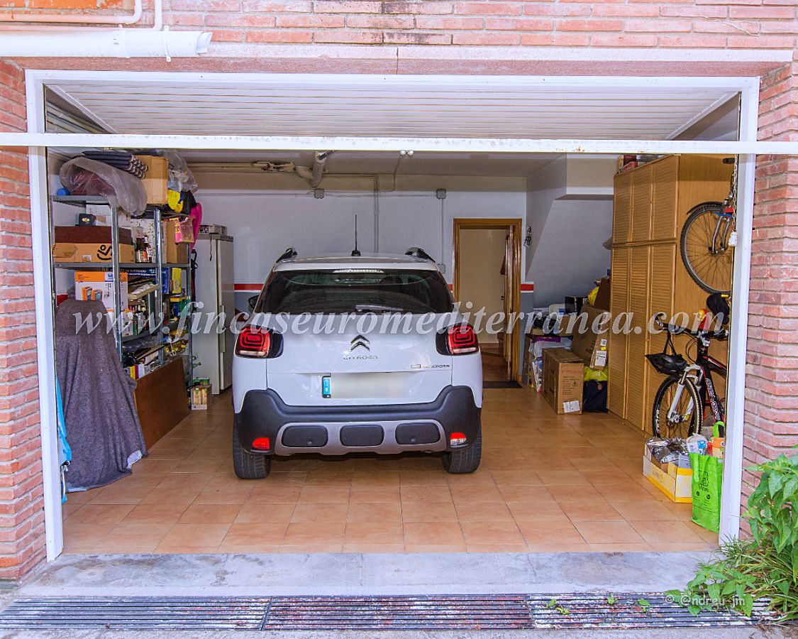 For sale of house in Teià