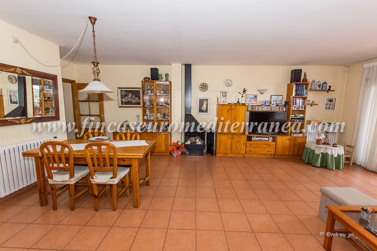 For sale of house in Teià