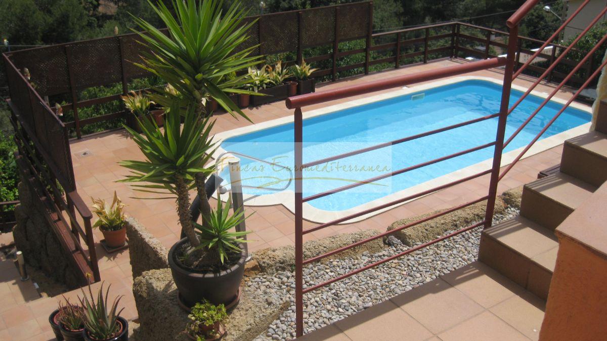 For sale of house in Santa Susanna
