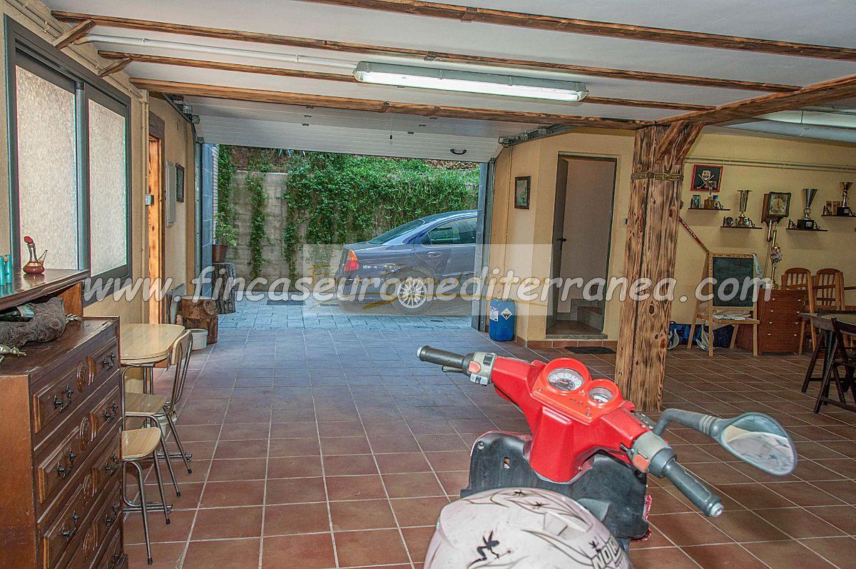 For sale of house in Ametlla del Vallès l