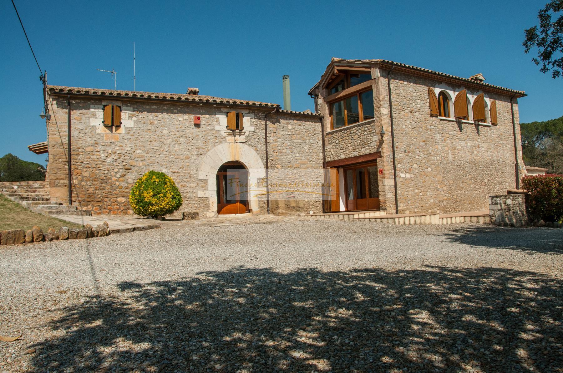 Venda de casa a Vilademuls