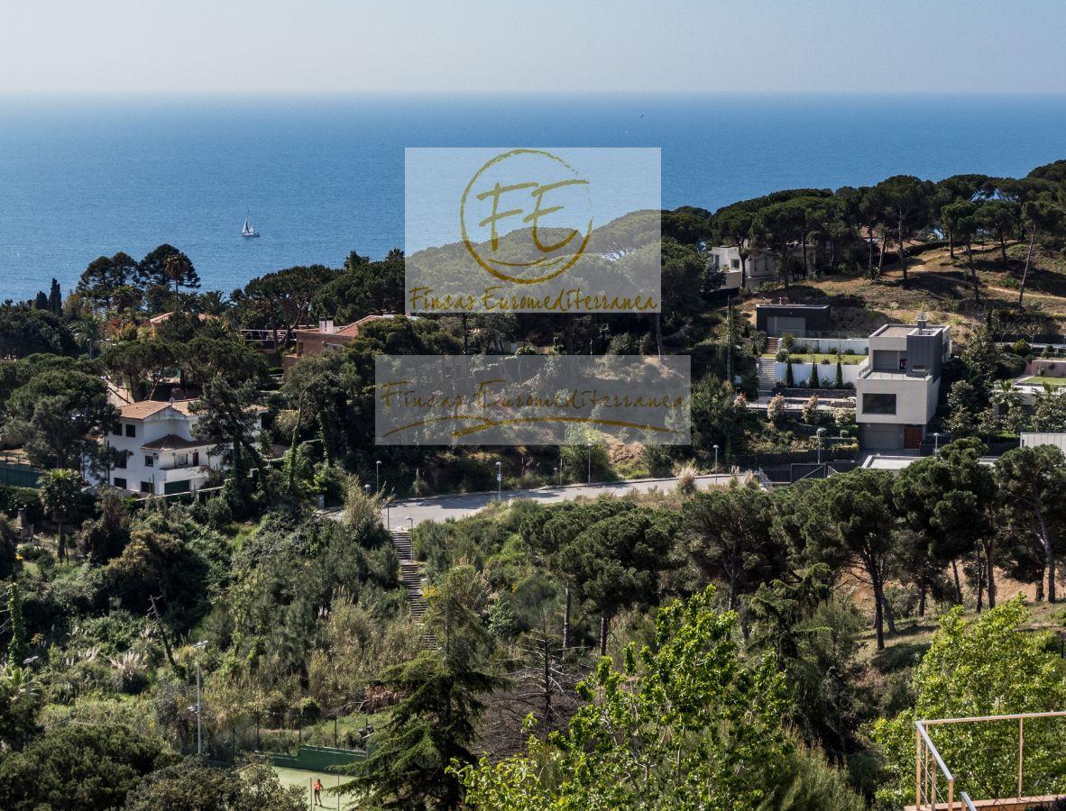 For sale of land in Blanes