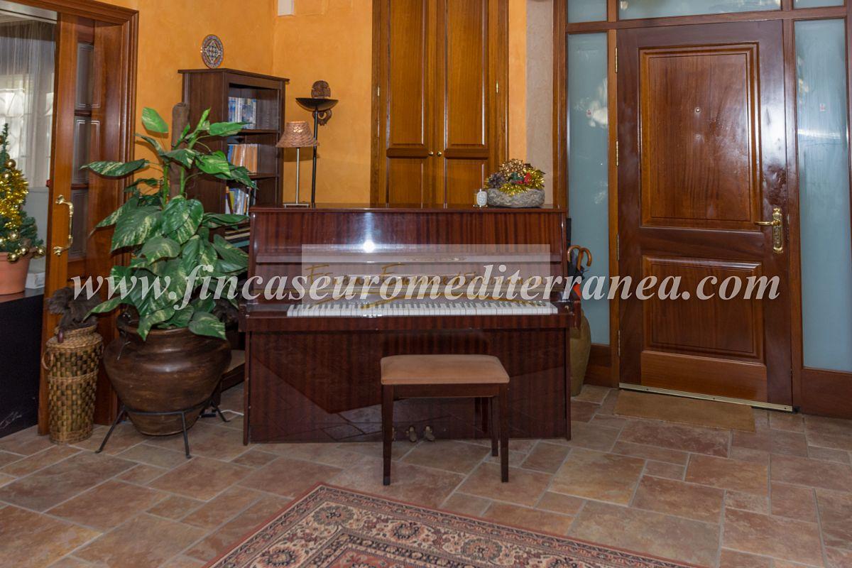 For sale of villa in Pineda de Mar