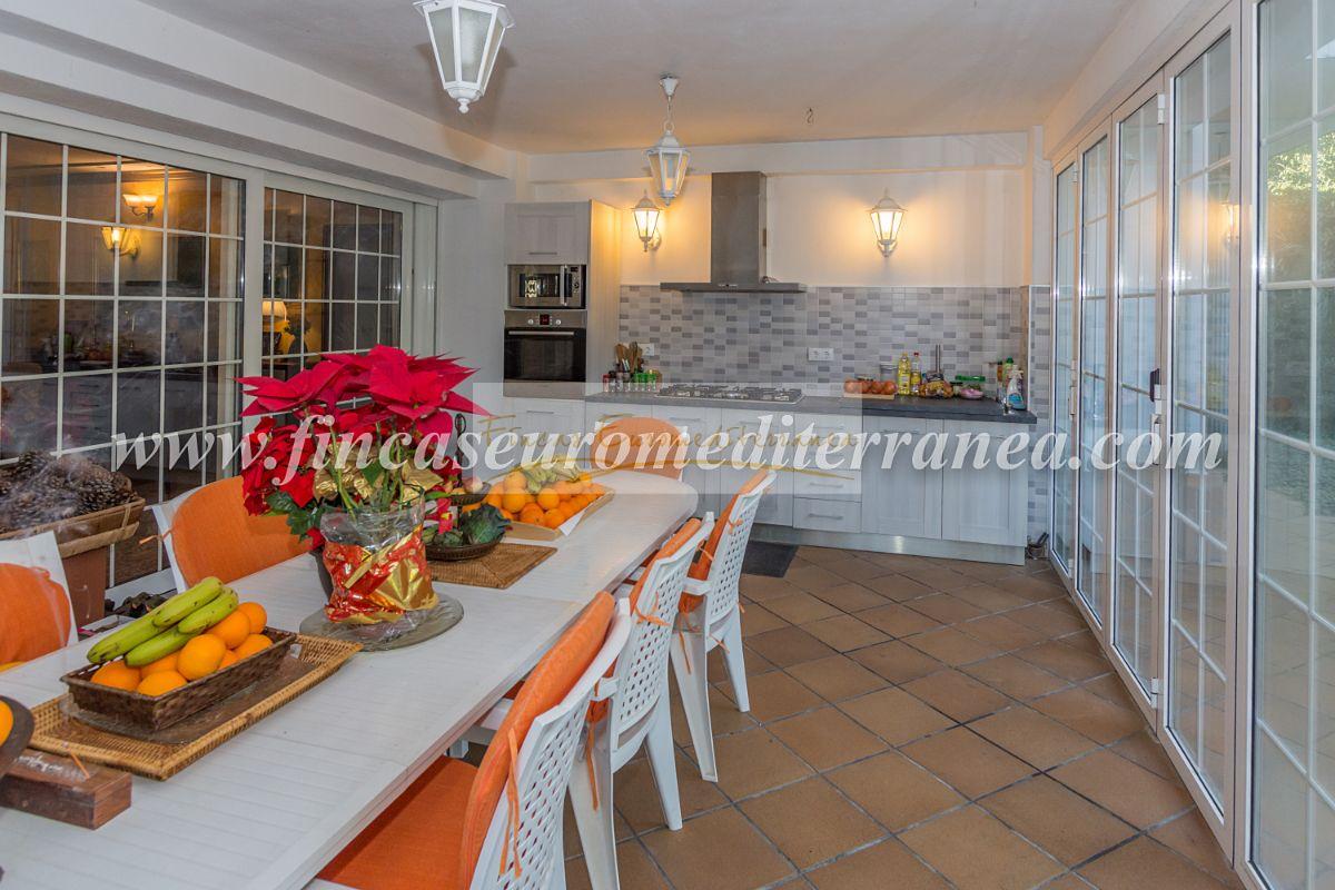 For sale of villa in Pineda de Mar