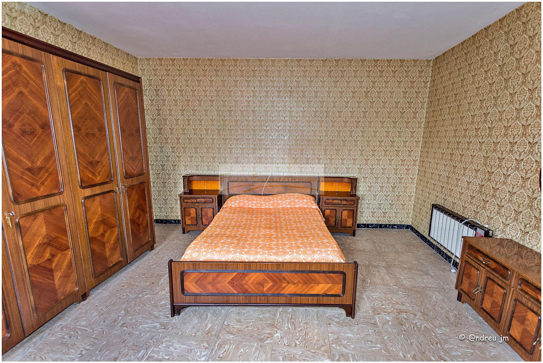 For sale of house in Montmaneu