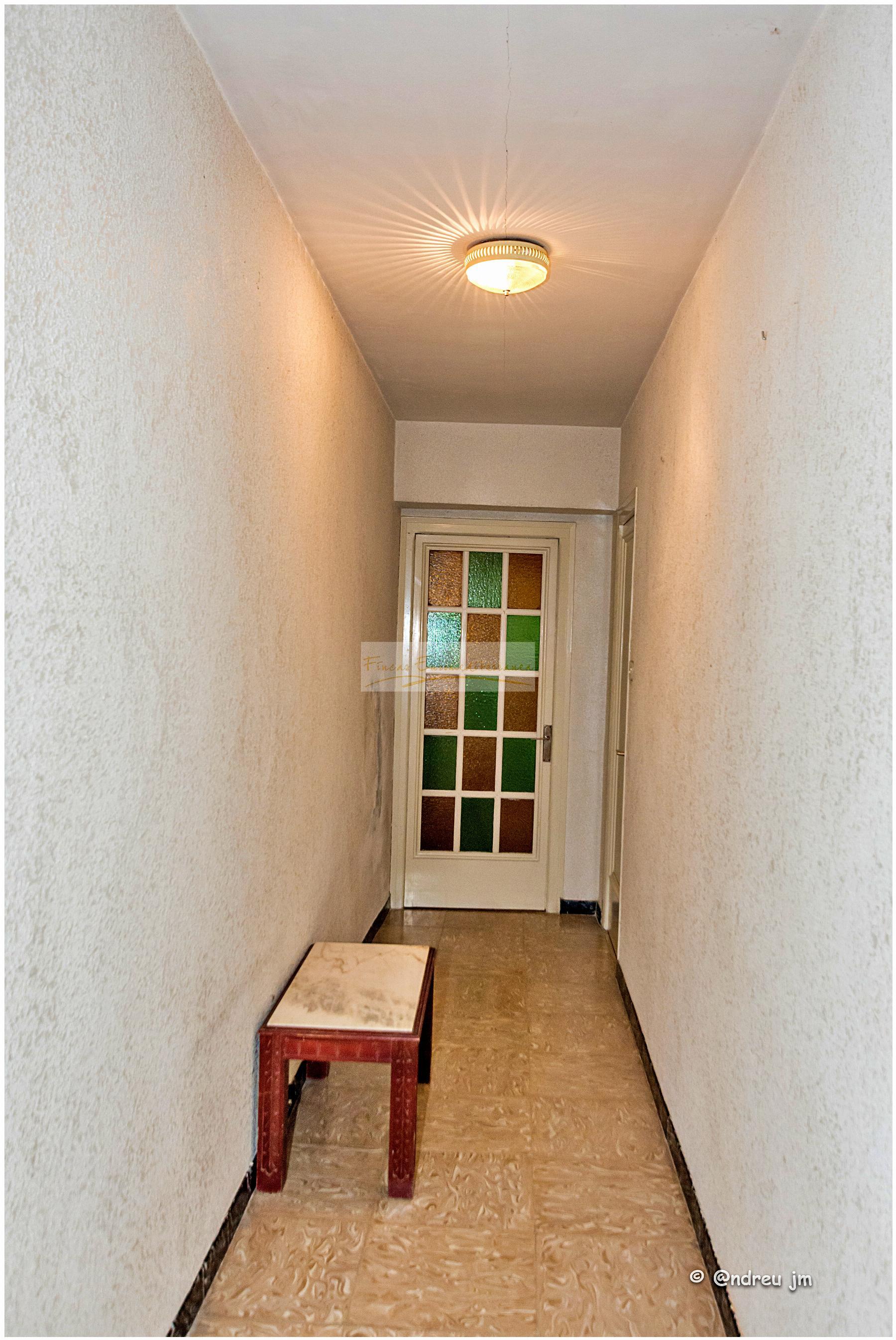 For sale of house in Montmaneu