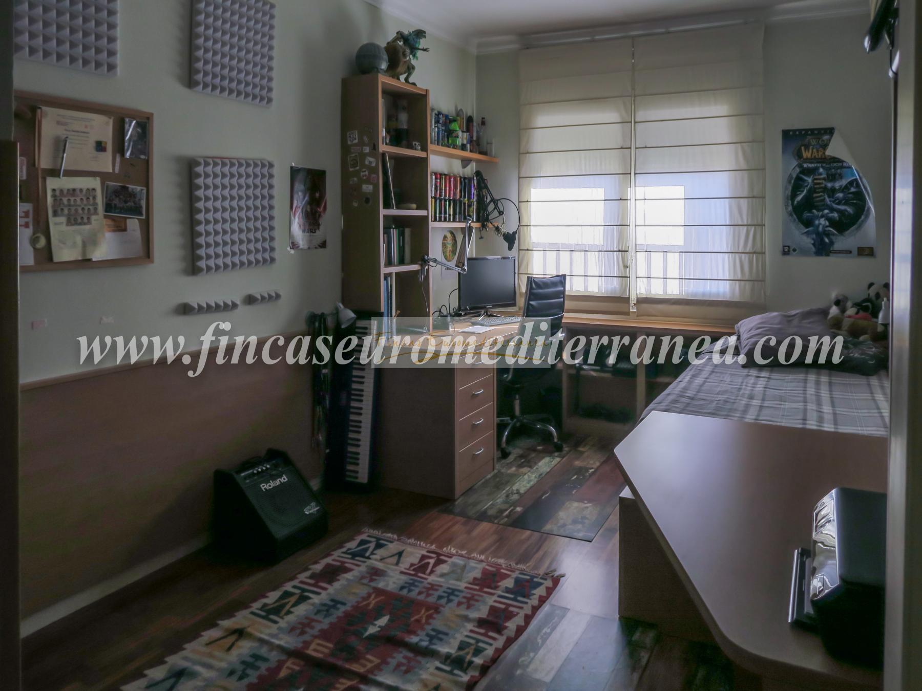 For sale of apartment in Barcelona