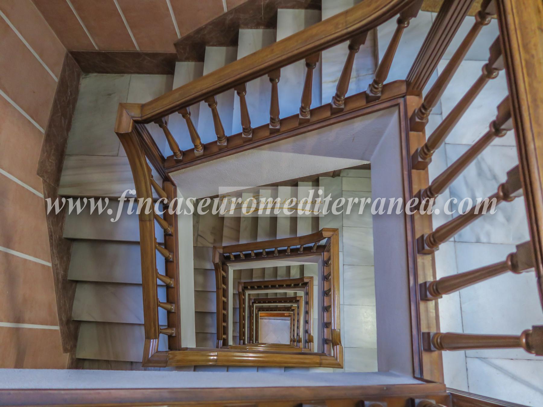 For sale of apartment in Barcelona