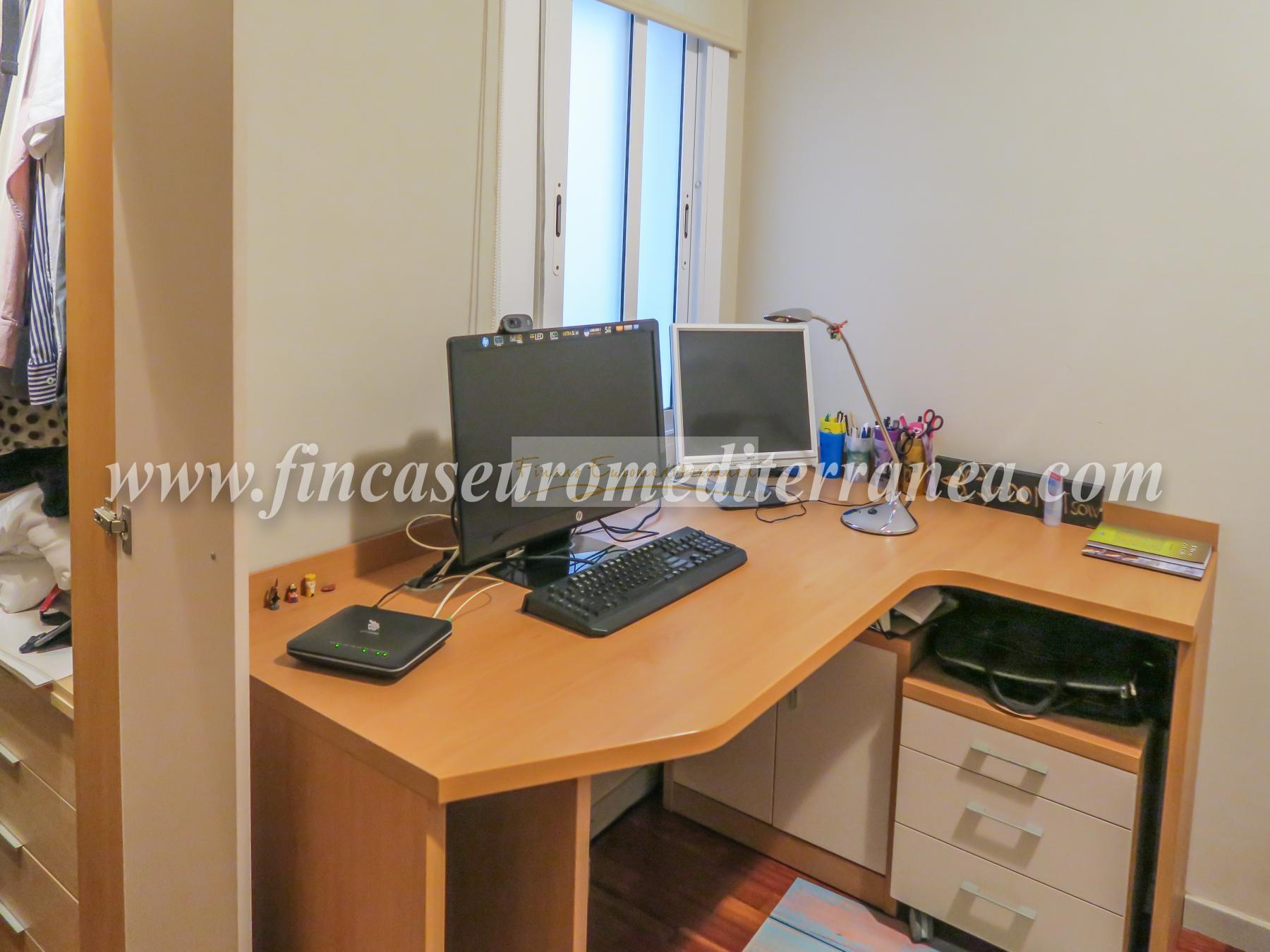 For sale of apartment in Barcelona