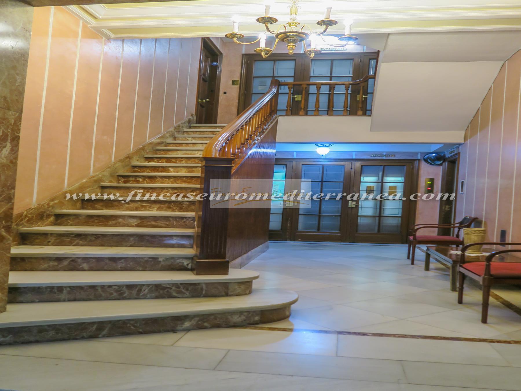 For sale of apartment in Barcelona
