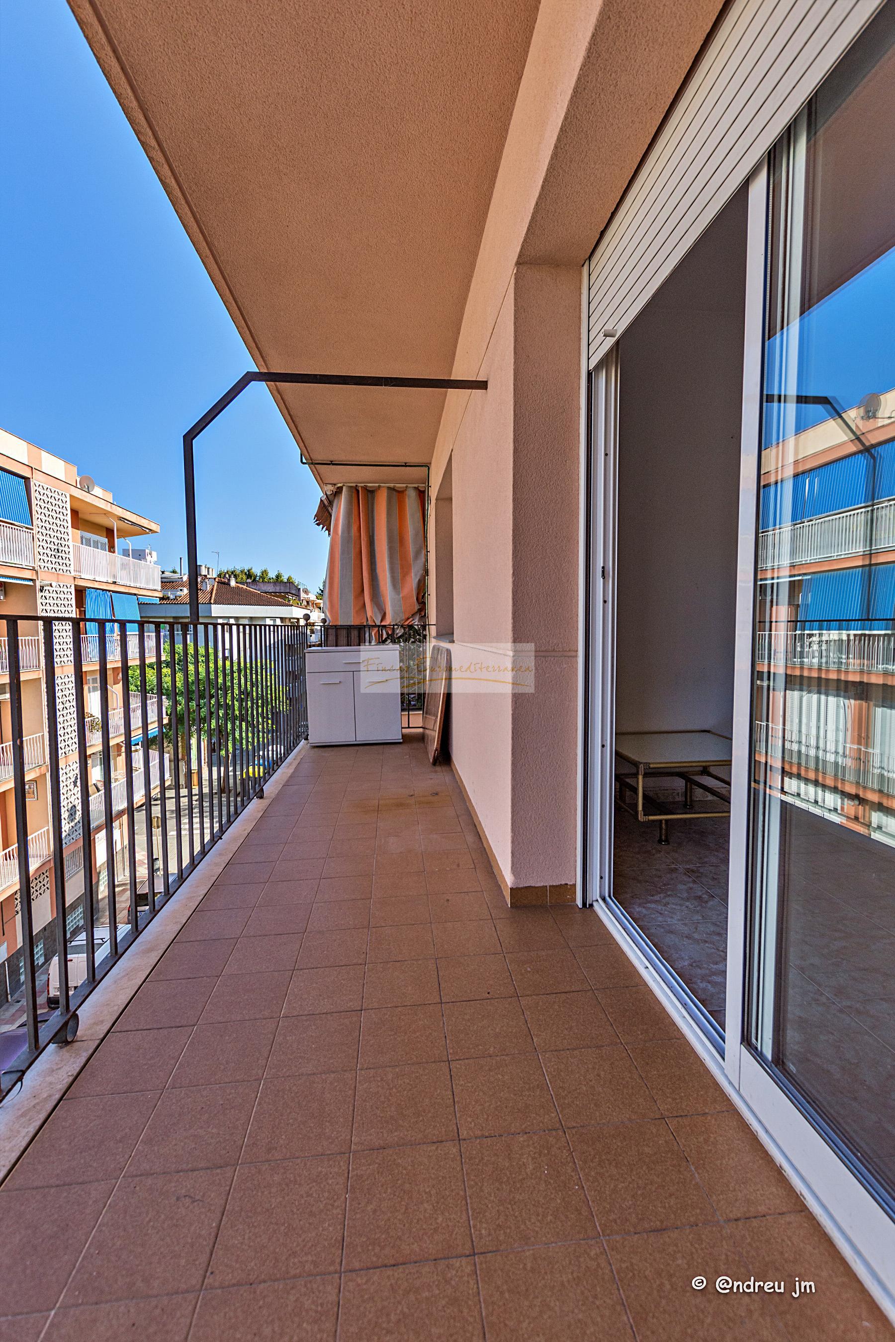 For sale of apartment in Blanes