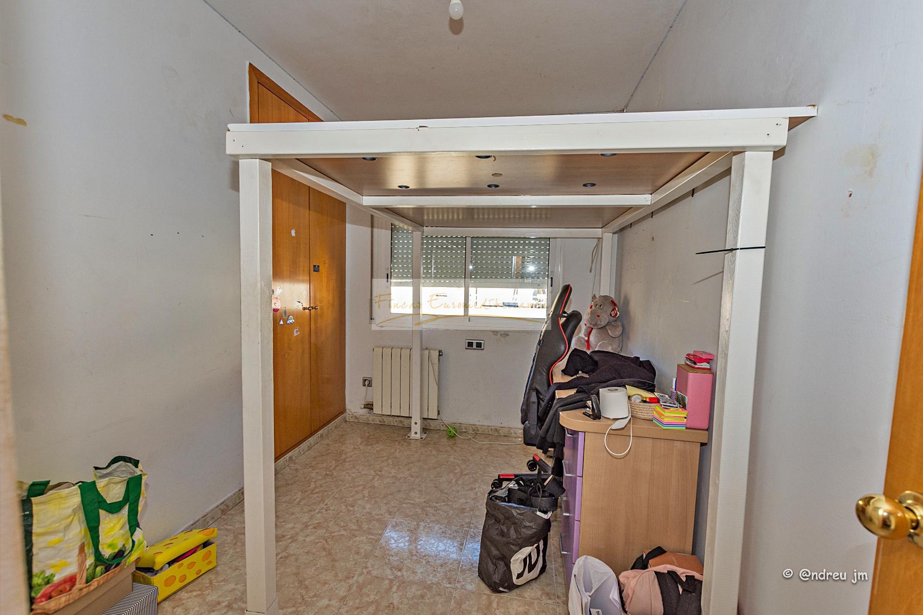 For sale of apartment in Blanes