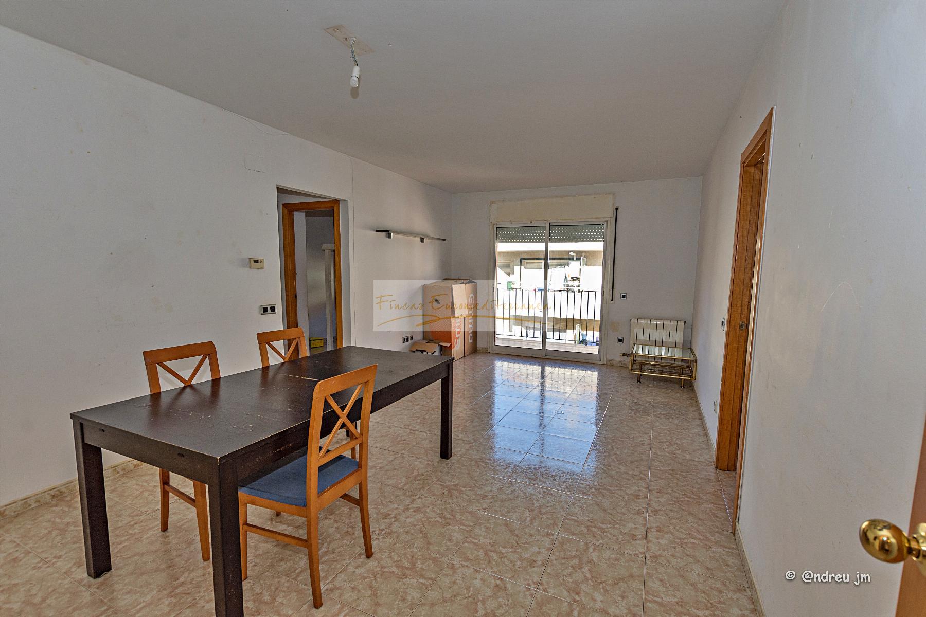 For sale of apartment in Blanes