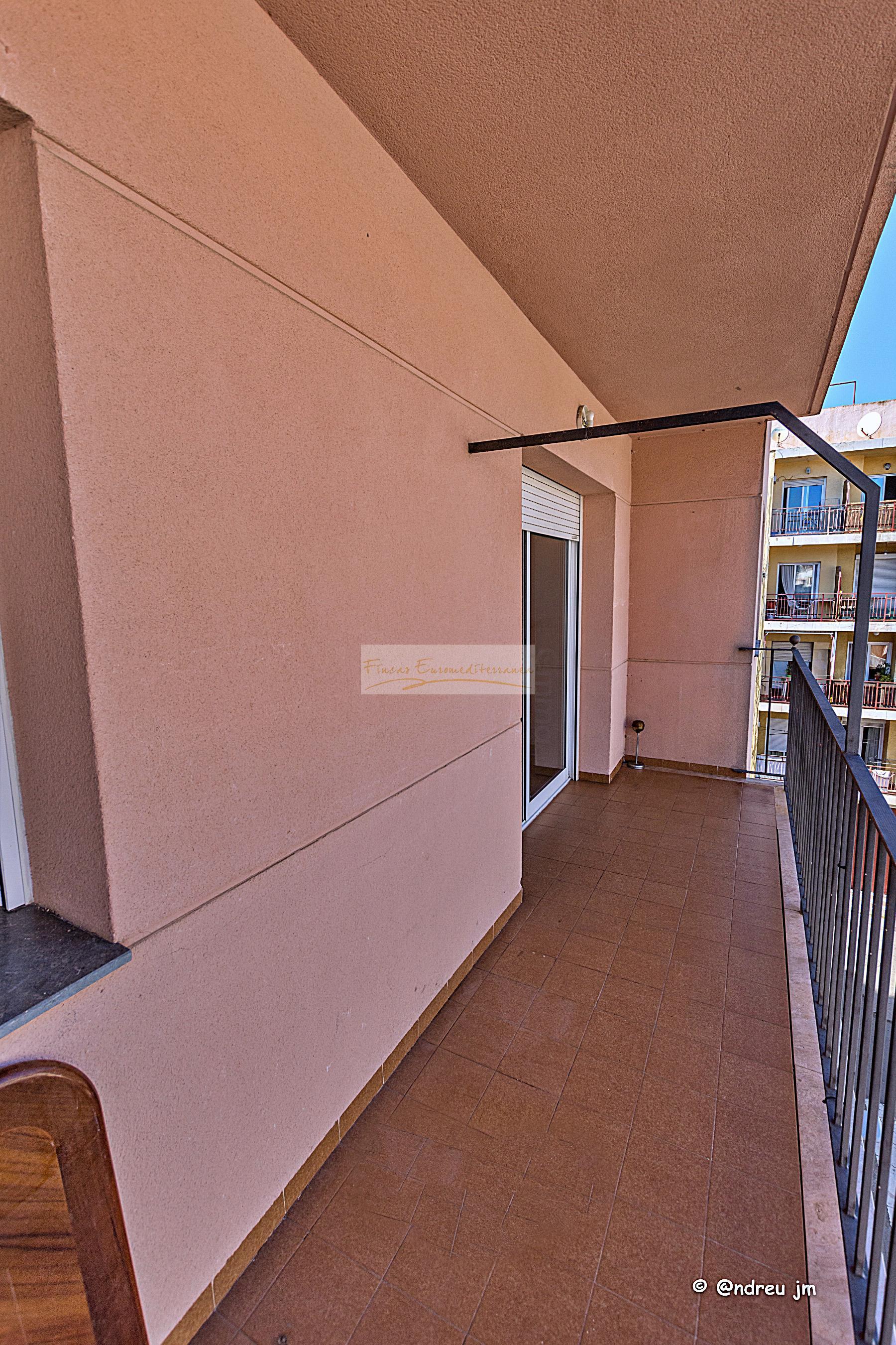 For sale of apartment in Blanes