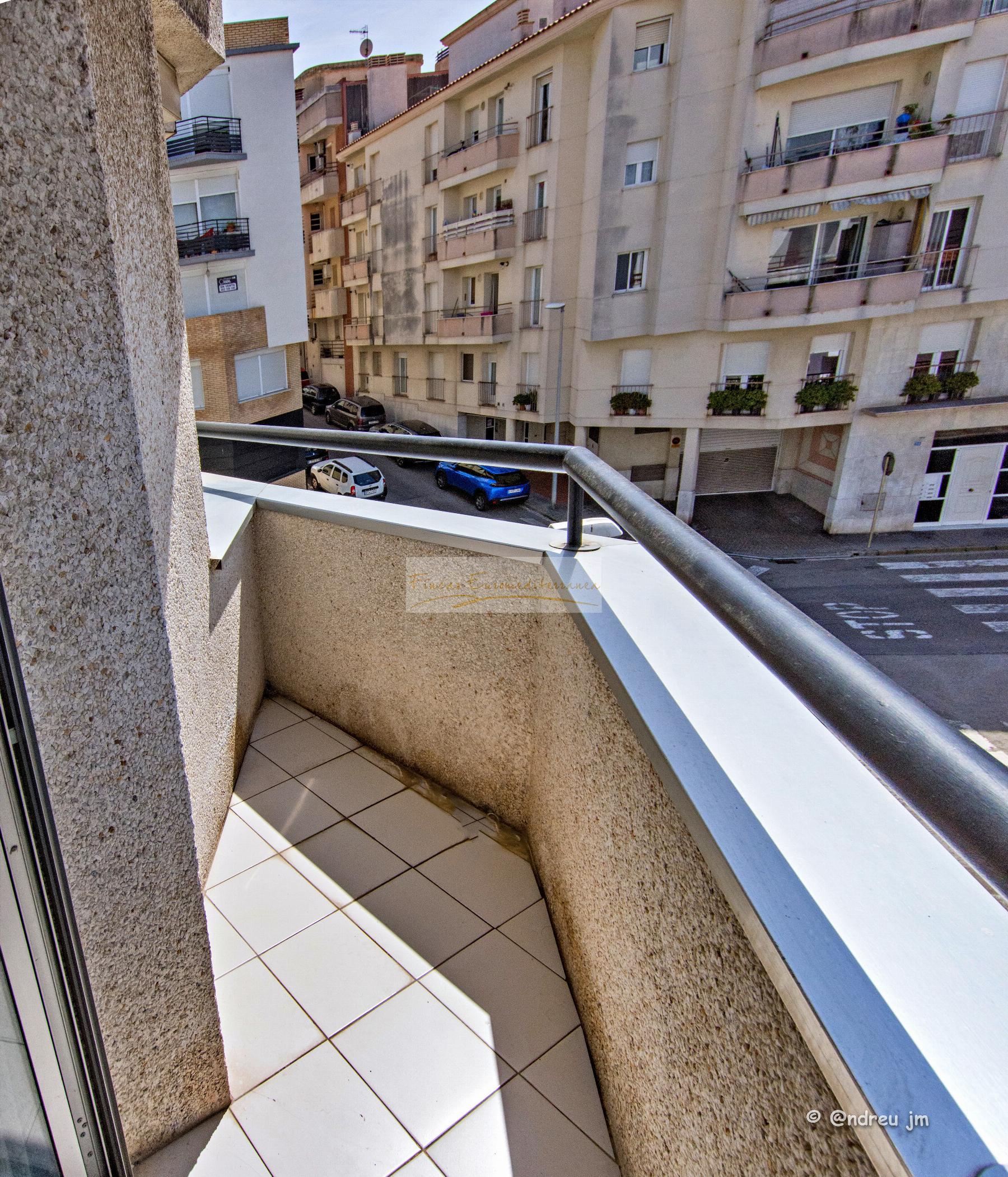 For sale of apartment in Blanes