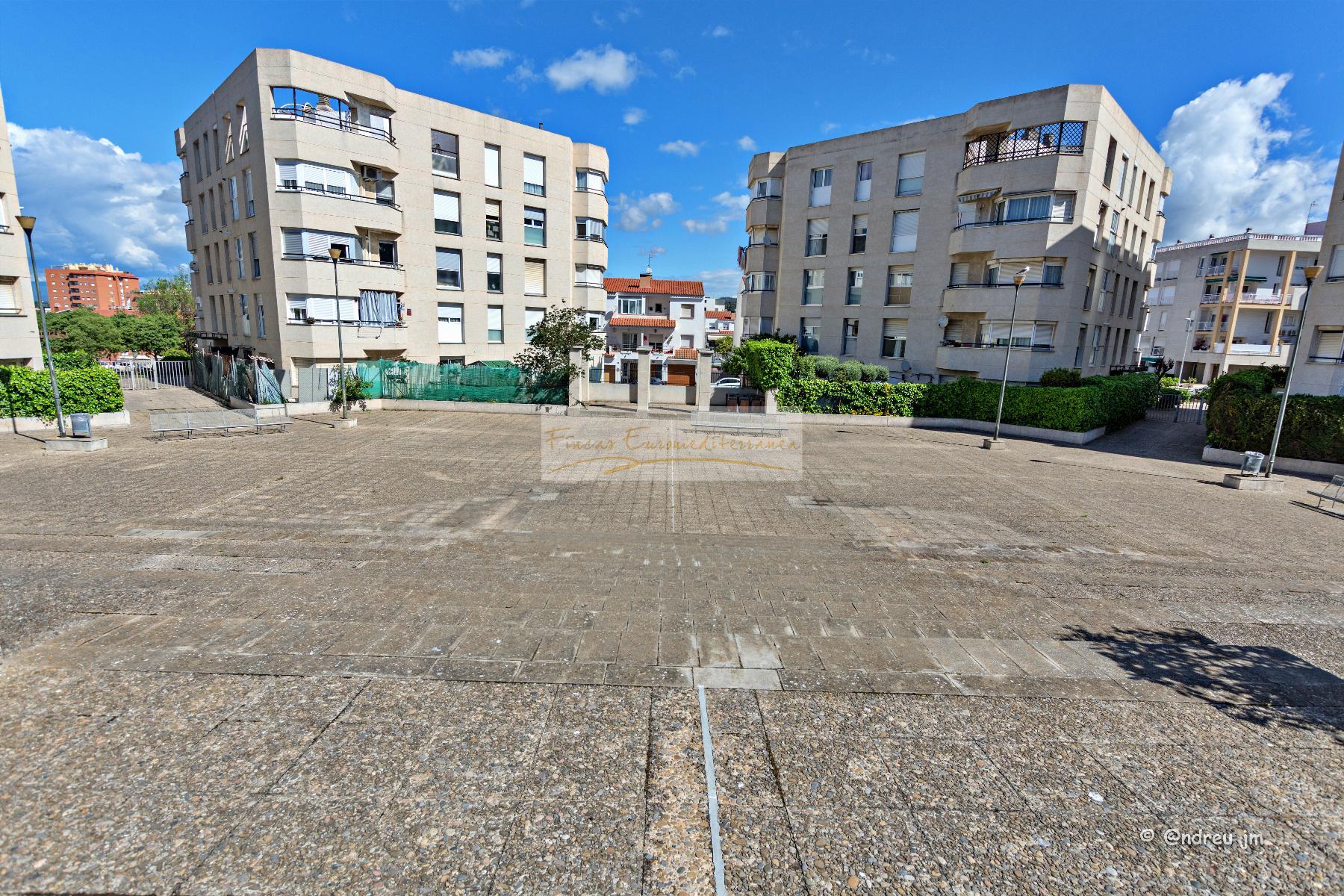 For sale of apartment in Blanes