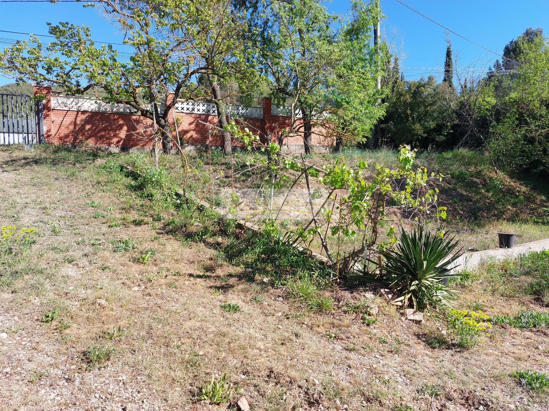 For sale of land in Castellbell i el Vilar