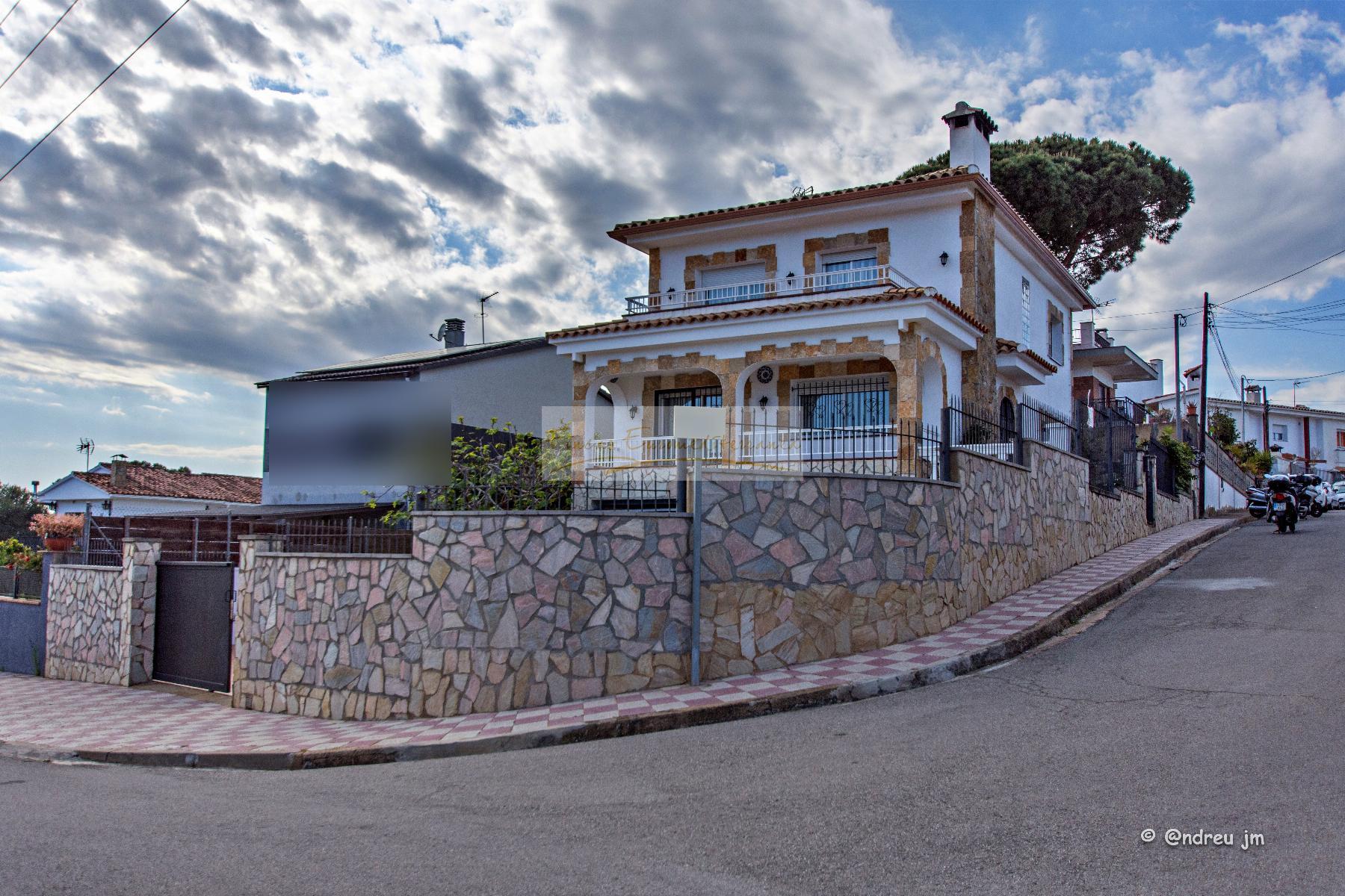 Venda de casa a Lloret de Mar