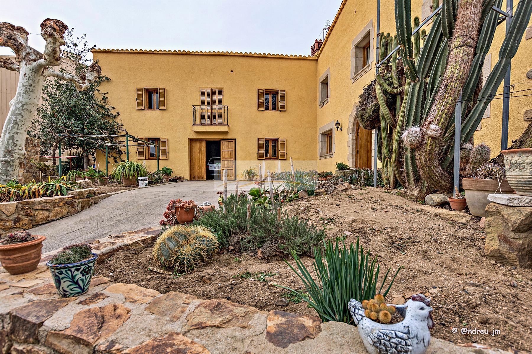 For sale of house in Tordera