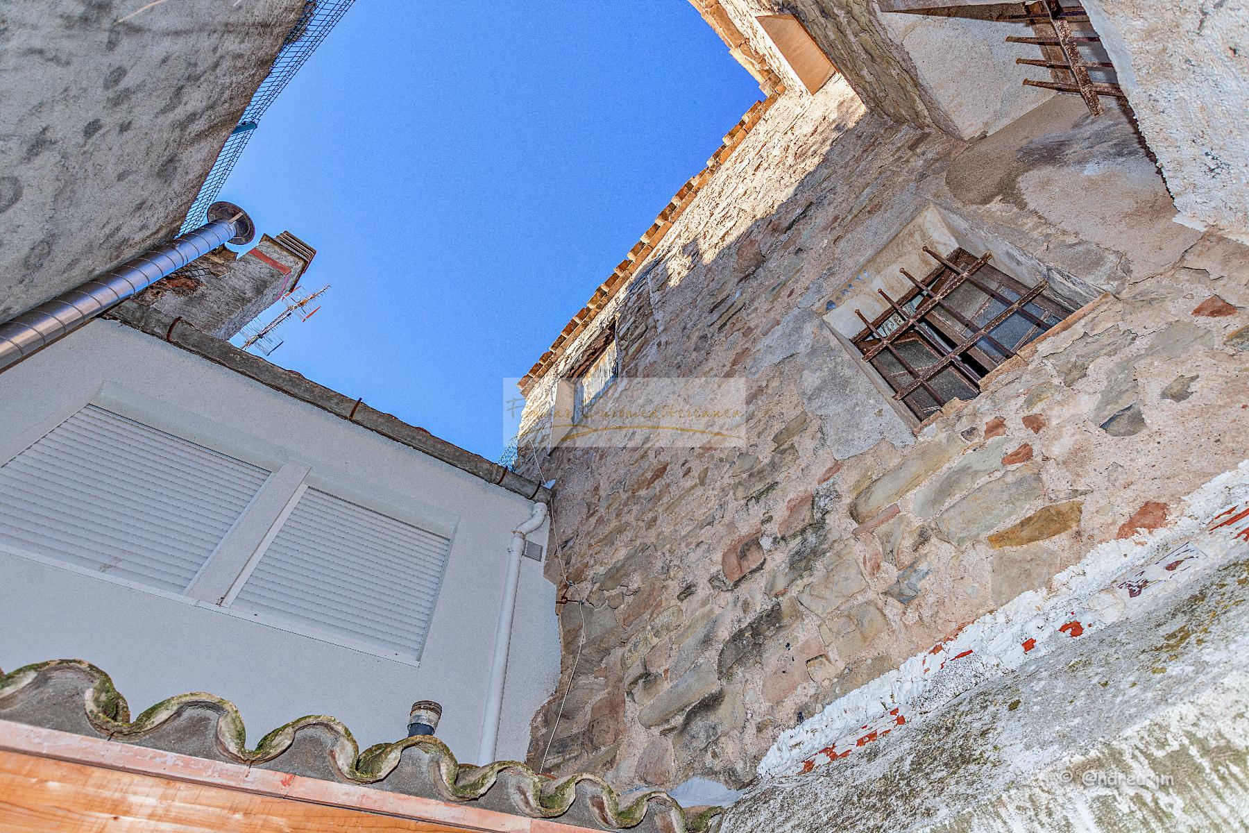 For sale of house in Sant Martí de Tous