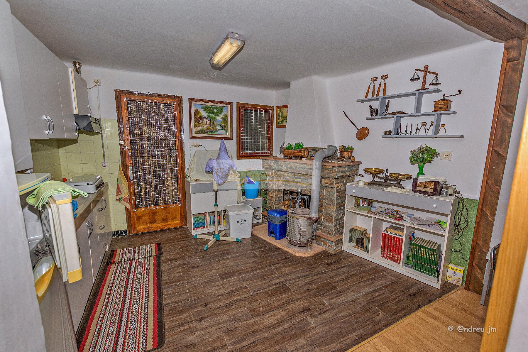 For sale of house in Sant Martí de Tous